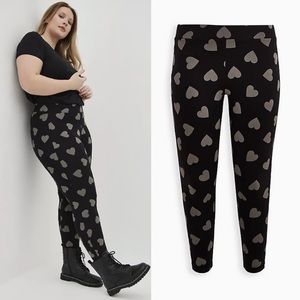TORRID PREMIUM LEGGING - HEARTS GREY